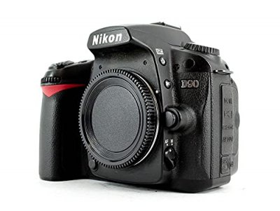 NIKON  D90 + Objectif 18-105mm stabilis&eacute; f/3.5-5.6 G ED VR