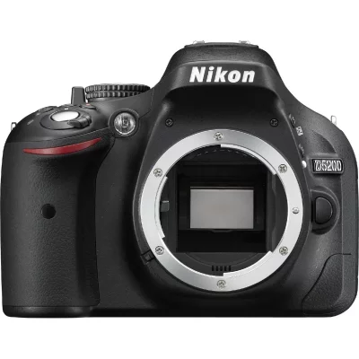 NIKON  Pack D5200 + 18-105 VR