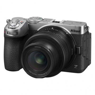 NIKON  Z5IIc Silver + Nikkor Z 24-50mm f/4-6.4