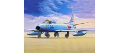 TRUMPETER North American F-86 F-40 Sabre - 1:144e - 