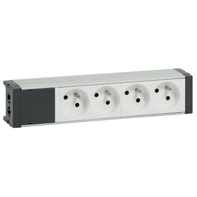 LEGRAND Nourrice courant fort standard/prises 6X2P+T 