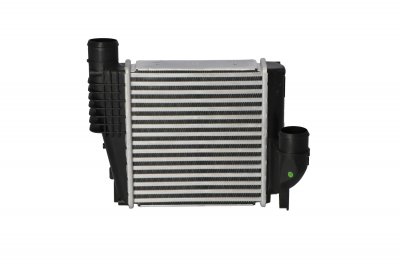 NRF  Intercooler (&eacute;changeur d'air) 30924 PEUGEOT 308