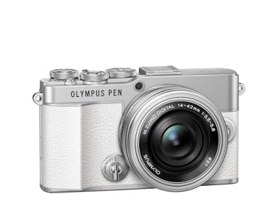OM SYSTEM Olympus Pen E-P7 Blanc + M.Zuiko Digital Ed 14-42mm EZ Argent