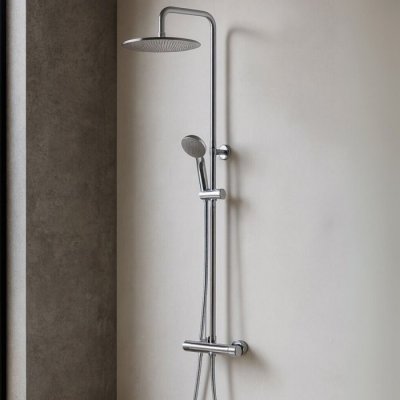 ESSEBAGNO On&eacute;o colonne de douche chrom&eacute;e avec thermostatique - Chrom&eacute;