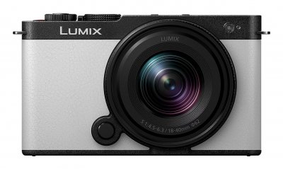 PANASONIC  Lumix S9 + 18-40mm f/4.5-6.3 Blanc