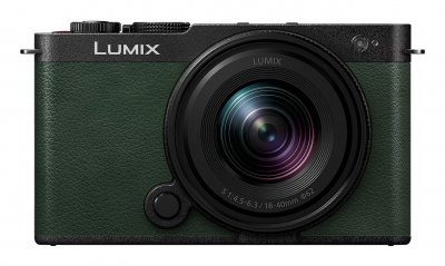 PANASONIC  Lumix S9 + 18-40mm f/4.5-6.3 Vert