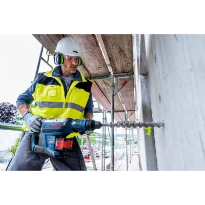 BOSCH Perforateur SDS-Max GBH18V-45 C  2x12.0 Ah + GAL 18V - 611913002