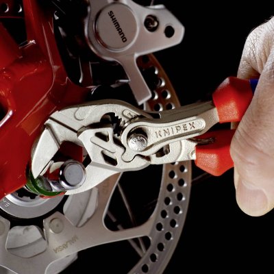 KNIPEX Pince-cl&eacute; avec branches bicomposant 150mm  1 pcs