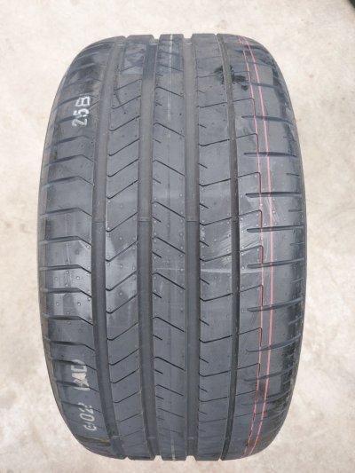 PIRELLI  P Zero PZ4 SC ( 285/40 R20 108Y XL * )