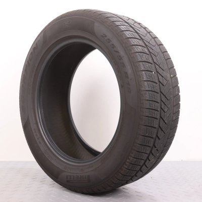 PIRELLI  Scorpion Winter 255/55 R19 111H