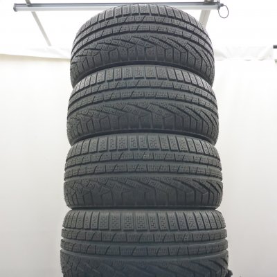 PIRELLI  Winter 240 SottoZero Serie II ( 235/40 R18 91V, N2 )