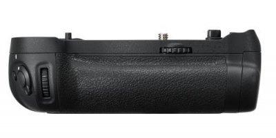 NIKON Poign&eacute;e d'alimentation  MB-D18 Noir pour D850