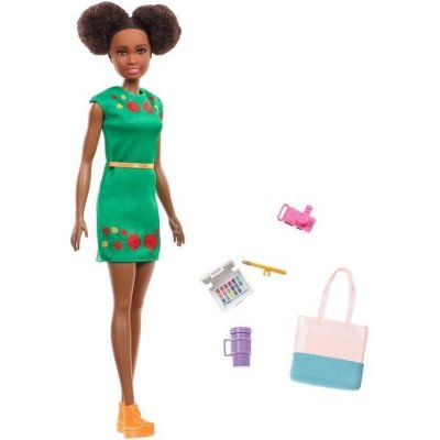 BARBIE Poup&eacute;e  en robe de voyage 33 cm