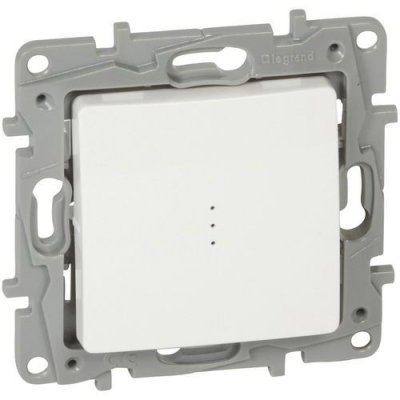 LEGRAND Poussoir lumineux Nilo&eacute; - 6A - NO-NF