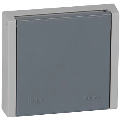 LEGRAND Prise de courant 20A 3P+N+T Plexo IP44 - Complet encastr&eacute; - Gris