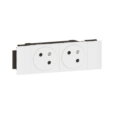 LEGRAND Prise Pour Goulotte Avec Eclips 2X2P+T, 4M, Blanc  Mosai