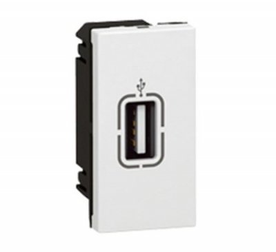 LEGRAND Prise USB Data femelle pr&eacute;connectoris&eacute;e Mosaic - 1 module - blanc
