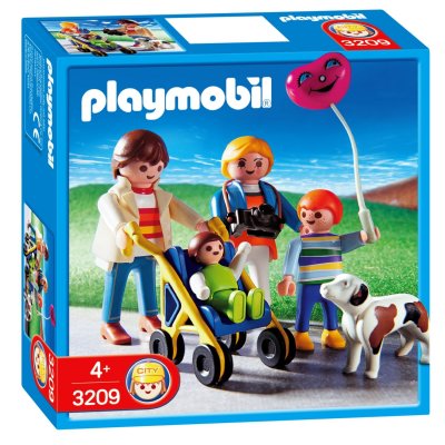 Promenade En Famille Avec Une Poussette 3209 Multicolore