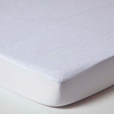 HOMESCAPES Prot&egrave;ge matelas imperm&eacute;able &eacute;ponge pour lit b&eacute;b&eacute;, 60 x 120 cm, Lot de 2