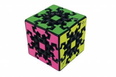 RECENT TOYS  Casse-t&ecirc;te Gear Cube