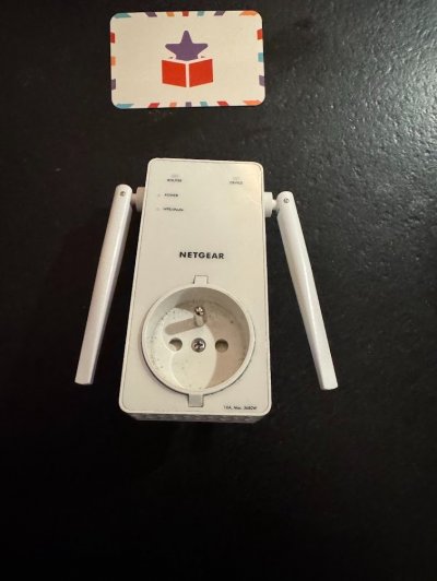 NETGEAR R&eacute;p&eacute;teur WiFi  RPT EX6130-100FRS