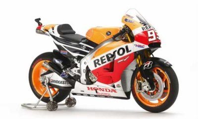 TAMIYA Repsol Honda RC213V 2014  1/12