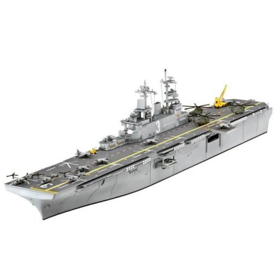 REVELL  Model Set US Navy Assault Carrier WASP Class