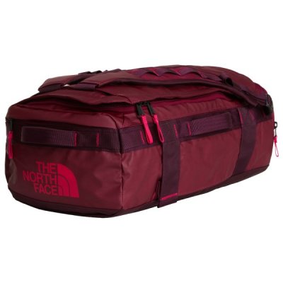 THE NORTH FACE Sac de sport  Base Camp Voyager Duffel 32L bordeaux