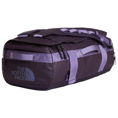 THE NORTH FACE Sac de sport  Base Camp Voyager Duffel 32L violet lilas