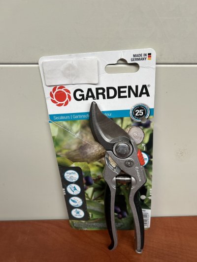GARDENA S&eacute;cateur BP 50 Premium  8702-20