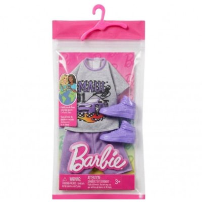 MATTEL Set V&ecirc;tement Poup&eacute;e Barbie - Tenue Ken T-shirt Gris Short Violet Chaussures