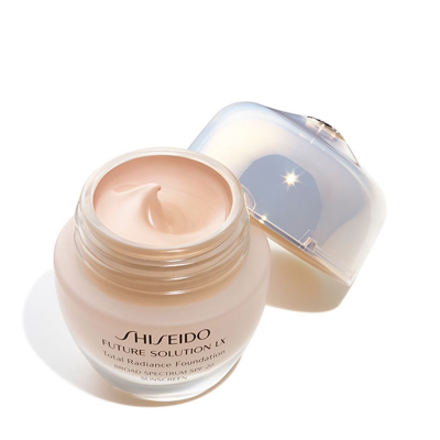 SHISEIDO  Future Solution LX Total Radiance Foundation SPF15 Rose 30ml
