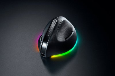 RAZER Souris optique de jeu verticale  Pro Click V2, sans fil, Bluetooth, 30 000 DPI, noire