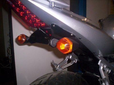R&G RACING Support de plaque  pour SV650 '03-06, SV1000 '03-08