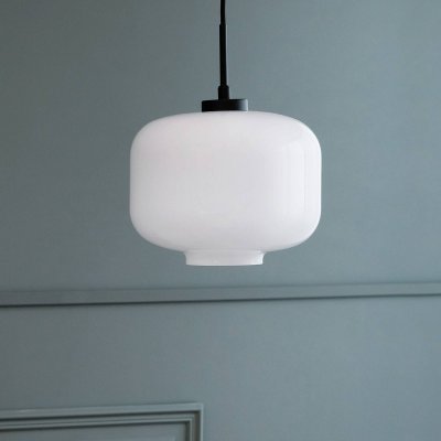 DYBERG LARSEN Suspension en verre opale et m&eacute;tal noir 25 cm Arp - 