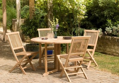 MACABANE Table de jardin et chaises en teck 4/6 personnes