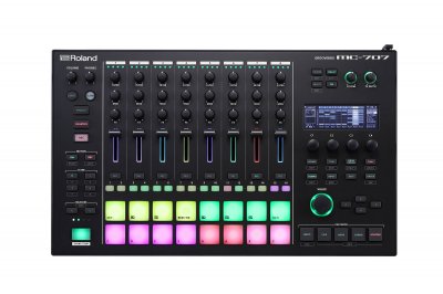 ROLAND Table de mixage  MC-707