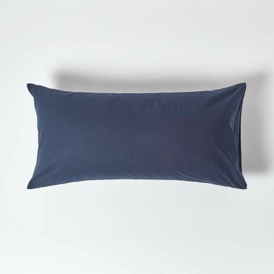 HOMESCAPES Taie d'Oreiller coton &eacute;gyptien Bleu Marine - 200 fils - 50x90cm
