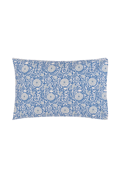 DESIGNERS GUILD Taie d'oreiller imprim&eacute;e en percale de coton, Shaqui Porcelain