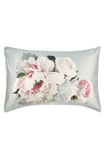 DESIGNERS GUILD Taie d'oreiller imprim&eacute;e en satin de coton, Peonia Grande