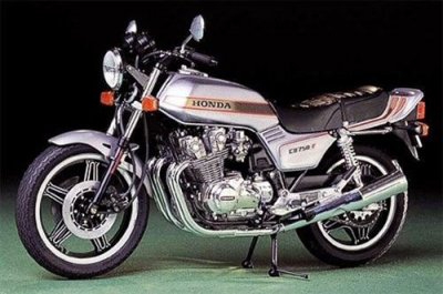 TAMIYA  - 14006 - Honda CB 750 F 1/12