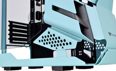 THERMALTAKE Tour midi  View 380 TG ARGB Hydrangea Blue Bo&icirc;tier PC bleu