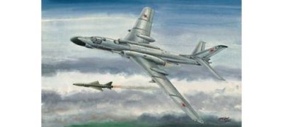 TRUMPETER Tupolev Tu-16k 10 Badger - 1:72e - 
