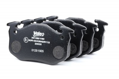 VALEO  Jeu de plaquettes de frein avant 301080