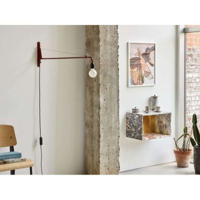 VITRA  - Petite Potence Applique murale, Japanese red