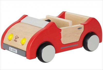 HAPE Voiture familiale pour poup&eacute;e e3475