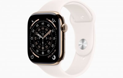 Watch Series 11 GPS + Cellular 42mm Boitier en Titane Or avec Bracelet Sport Rose Tendre - S/M