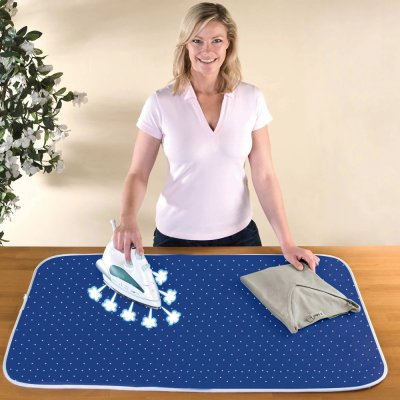 WENKO  Nappe de repassage, Tapis de repassage, 65x100 cm, bleu