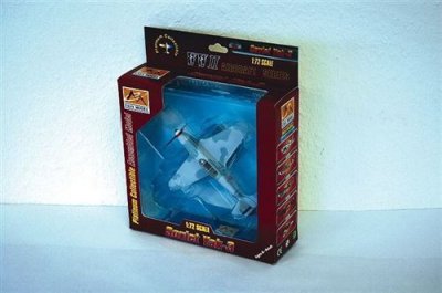 EASY MODEL Yak-3 1st Guards Fighter Division 1945- 1:72e - 