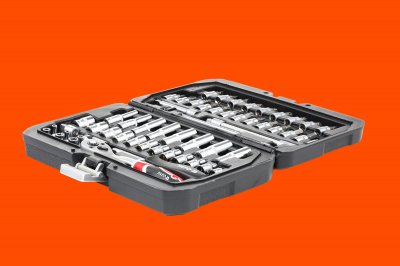 YATO  kit d'outils yt-14501 de 56 pi&egrave;ces m&eacute;tal noir 408062